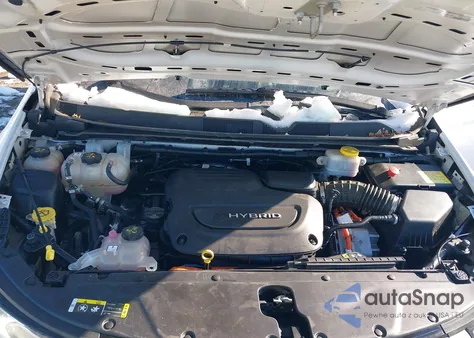 2021 Chrysler Pacifica Hybrid Touring L z USA, uszkodzony, nr VIN 2C4RC1L78MR586455